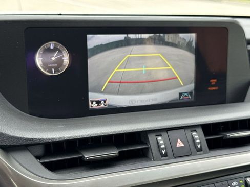 Used 2020 Lexus ES 350 w/ Accessory Package 2 FWD image 24