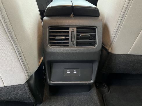 Used 2024 Nissan Rogue SV AWD/4WD image 17