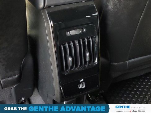 Used 2024 Jeep Compass Trailhawk w/ Trailhawk Elite Group image 29