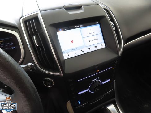 Used 2016 Ford Edge Titanium w/ Equipment Group 301A FWD image 17