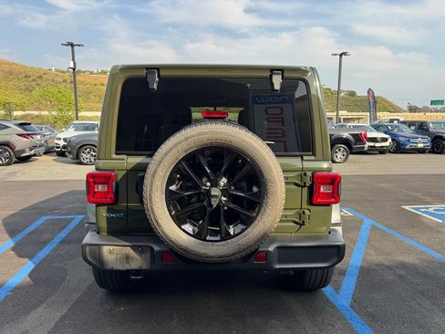 Certified 2021 Jeep Wrangler Unlimited Sahara w/ Cold Weather Group image 4