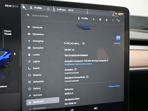 Used 2023 Tesla Model 3 Standard Range image 16