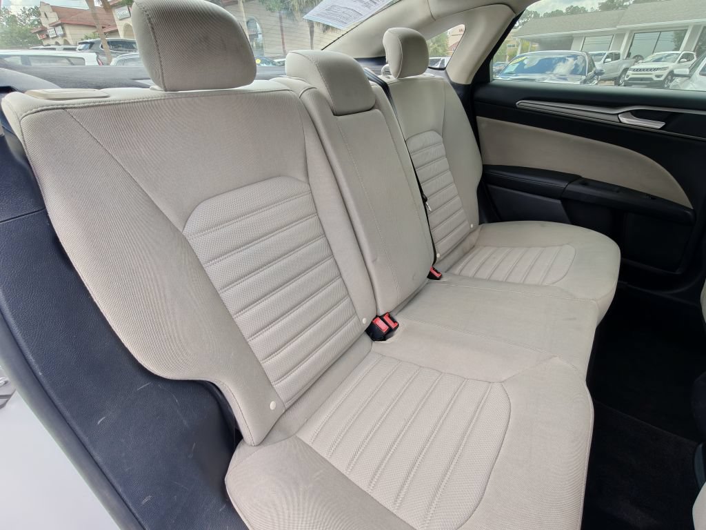 Used 2018 Ford Fusion S FWD image 33
