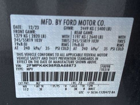 Used 2024 Ford Edge Titanium AWD/4WD image 32