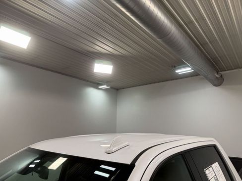 Used 2021 Chevrolet Silverado 1500 LTZ image 43