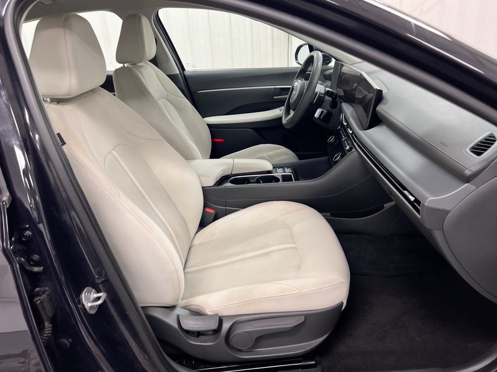 Used 2024 Hyundai Sonata SEL FWD image 21