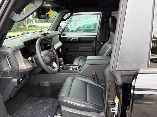 New 2026 Ford Bronco Outer Banks AWD/4WD image 11