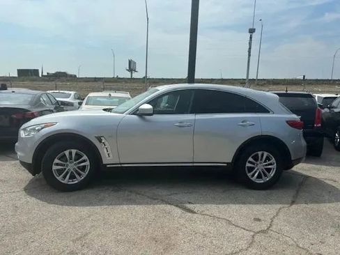 Used 2016 INFINITI QX70 3.7 image 4