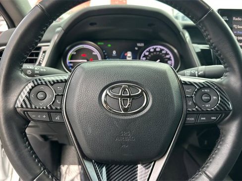 Used 2021 Toyota Camry XSE image 23