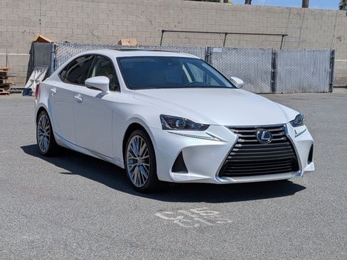 Used 2018 Lexus IS 300 w/ Accessory Package 2 RWD image 3