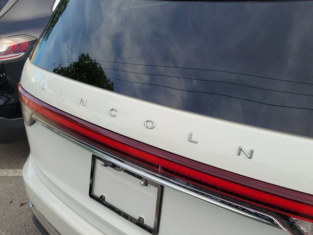Certified 2023 Lincoln Aviator Reserve w/ Elements Package Plus RWD image 6
