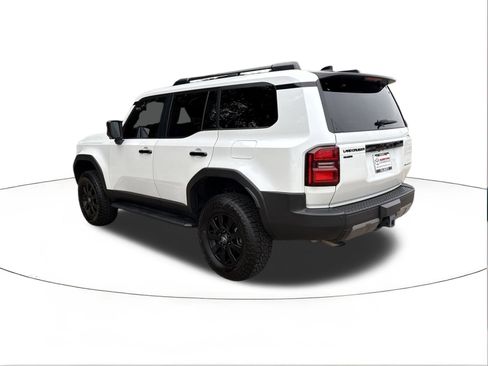 Used 2024 Toyota Land Cruiser image 5