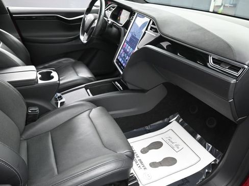 Used 2016 Tesla Model X 90D AWD/4WD image 35