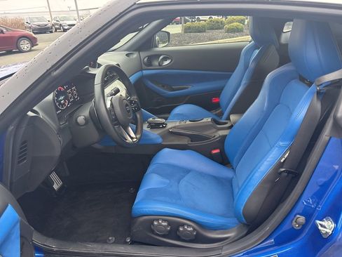 Used 2024 Nissan Z Performance w/ Floor Mat Package image 11