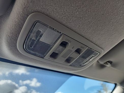 Used 2015 Honda Fit EX image 20