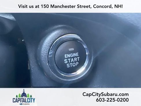 Used 2024 Subaru Forester Premium AWD/4WD image 32