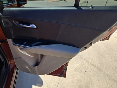 Used 2019 Cadillac XT4 Premium Luxury image 24