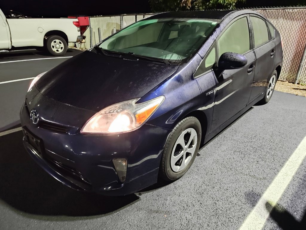 Used 2015 Toyota Prius Four FWD image 6