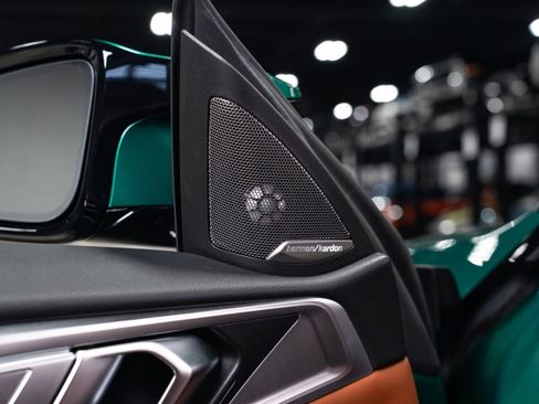 Used 2025 BMW M4 Coupe w/ Executive Package image 47