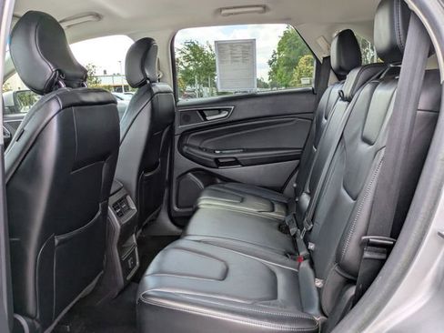 Used 2016 Ford Edge Titanium FWD image 14