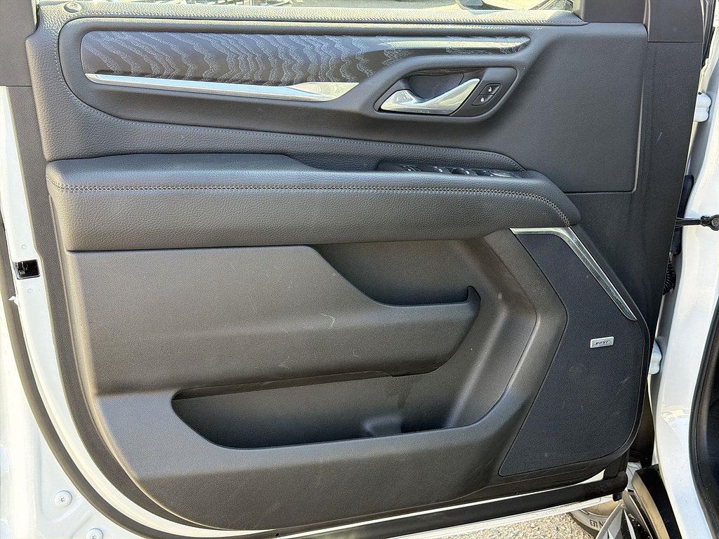 Used 2024 GMC Yukon XL Denali RWD image 22