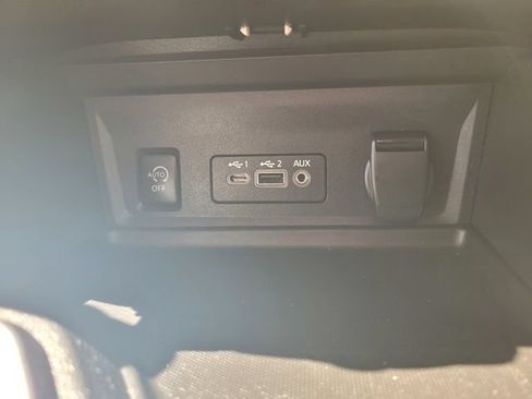Certified 2024 Nissan Sentra SV w/ All-Weather Package FWD image 25