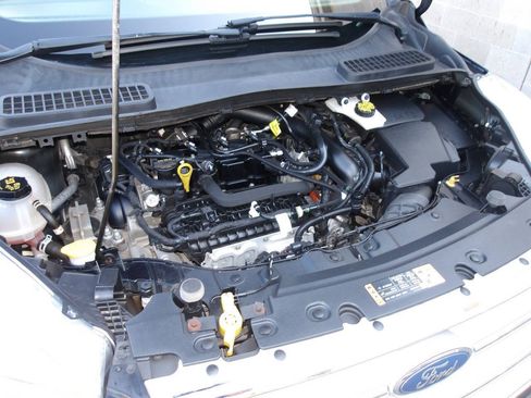 Used 2019 Ford Escape SE AWD/4WD image 28