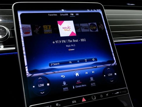 Used 2023 Mercedes-Benz S 580 4MATIC Sedan w/ AMG Line image 26