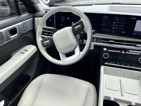 Used 2024 Hyundai Santa Fe Calligraphy AWD/4WD image 14