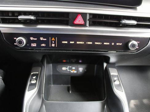 New 2026 Kia Sorento S image 39