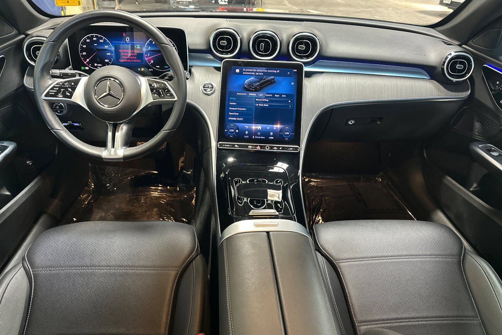 Used 2025 Mercedes-Benz C 300 Sedan image 3