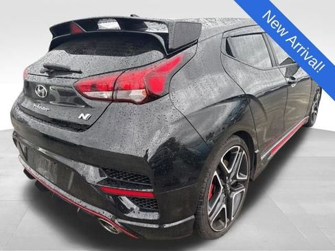 Used 2022 Hyundai Veloster N FWD image 7