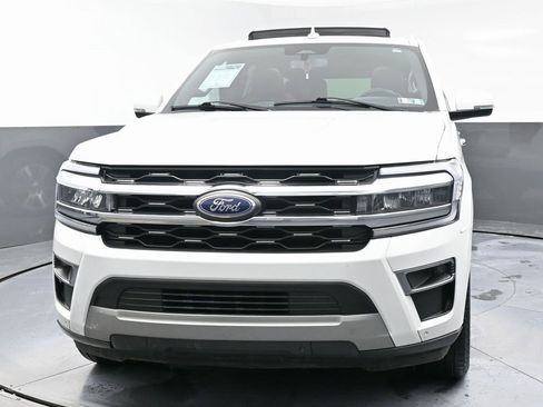 Used 2024 Ford Expedition Max Limited image 5