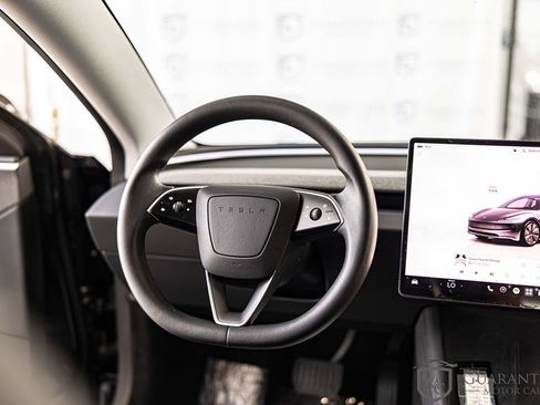 Used 2025 Tesla Model 3 Long Range RWD image 33