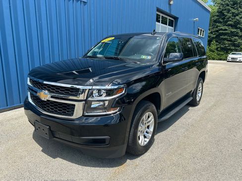 Used 2018 Chevrolet Tahoe LT image 2