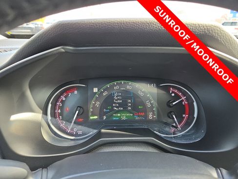 Used 2024 Toyota RAV4 XLE Premium image 23