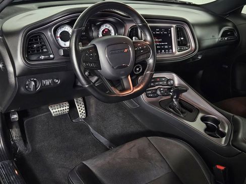 Used 2023 Dodge Challenger R/T Scat Pack image 6