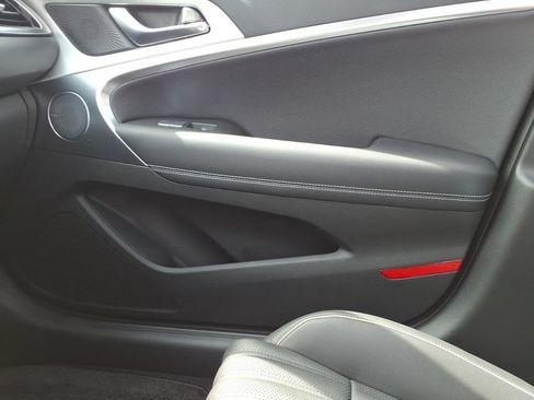 Used 2026 Genesis G70 2.5T Prestige AWD/4WD image 23