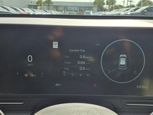 Used 2024 Hyundai Kona Limited AWD/4WD image 14