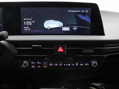 Used 2024 Kia EV6 Wind w/ Wind Technology Package image 42