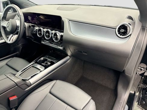 Certified 2025 Mercedes-Benz GLA 250 image 15