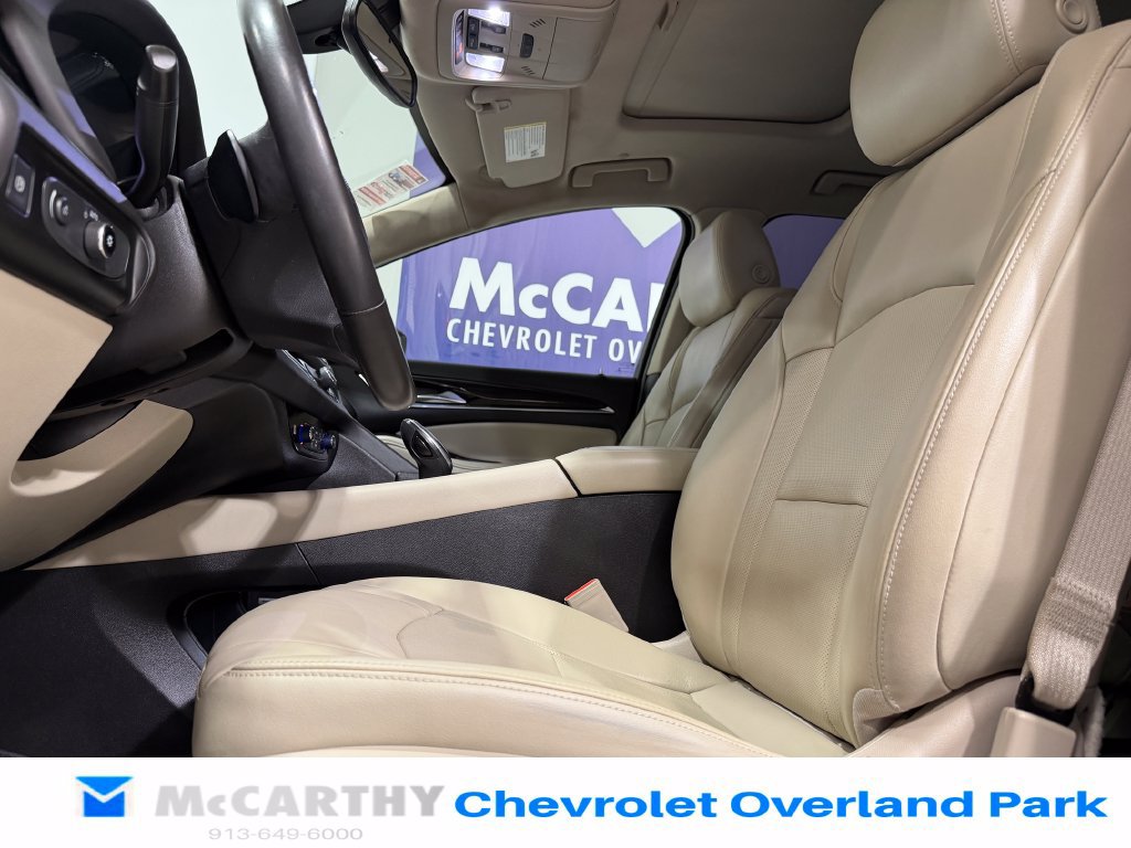 Used 2021 Buick Enclave Essence w/ Sport Touring Edition FWD image 26