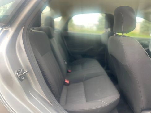 Used 2018 Ford Focus S image 18