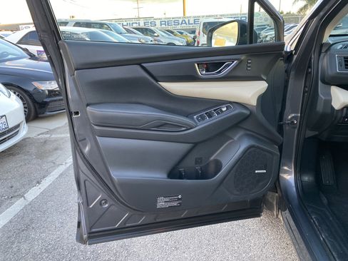 Used 2021 Subaru Ascent Limited w/ Technology Package image 12