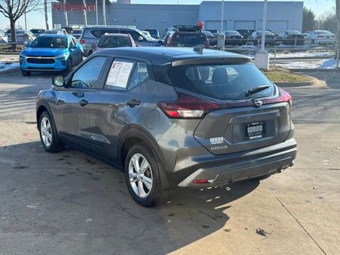 Certified 2025 Nissan Kicks Play S image 5