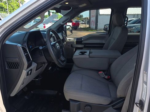 Used 2018 Ford F150 XLT RWD image 9