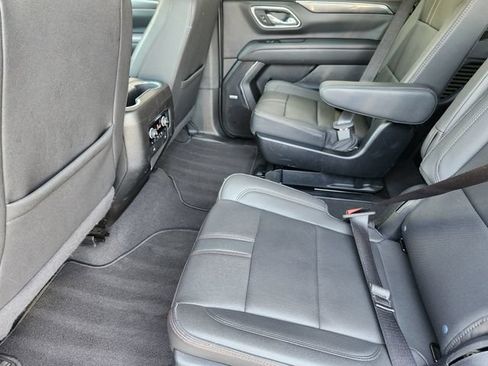 Used 2024 Chevrolet Tahoe RST w/ Luxury Package AWD/4WD image 31