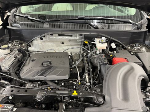 Used 2021 Buick Encore GX Select w/ Sport Touring Package image 31