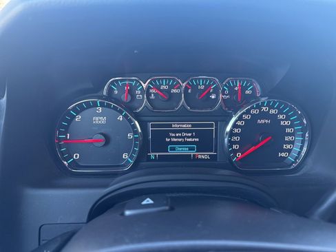 Used 2018 Chevrolet Tahoe LT image 20