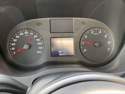 Used 2021 Mercedes-Benz Sprinter 2500 image 19